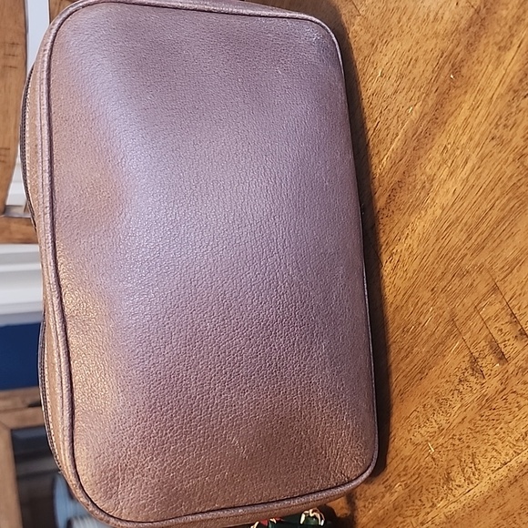 Gucci Brown Leather Crossbody Bag with Green and Red Strap - Picture 5 of 16